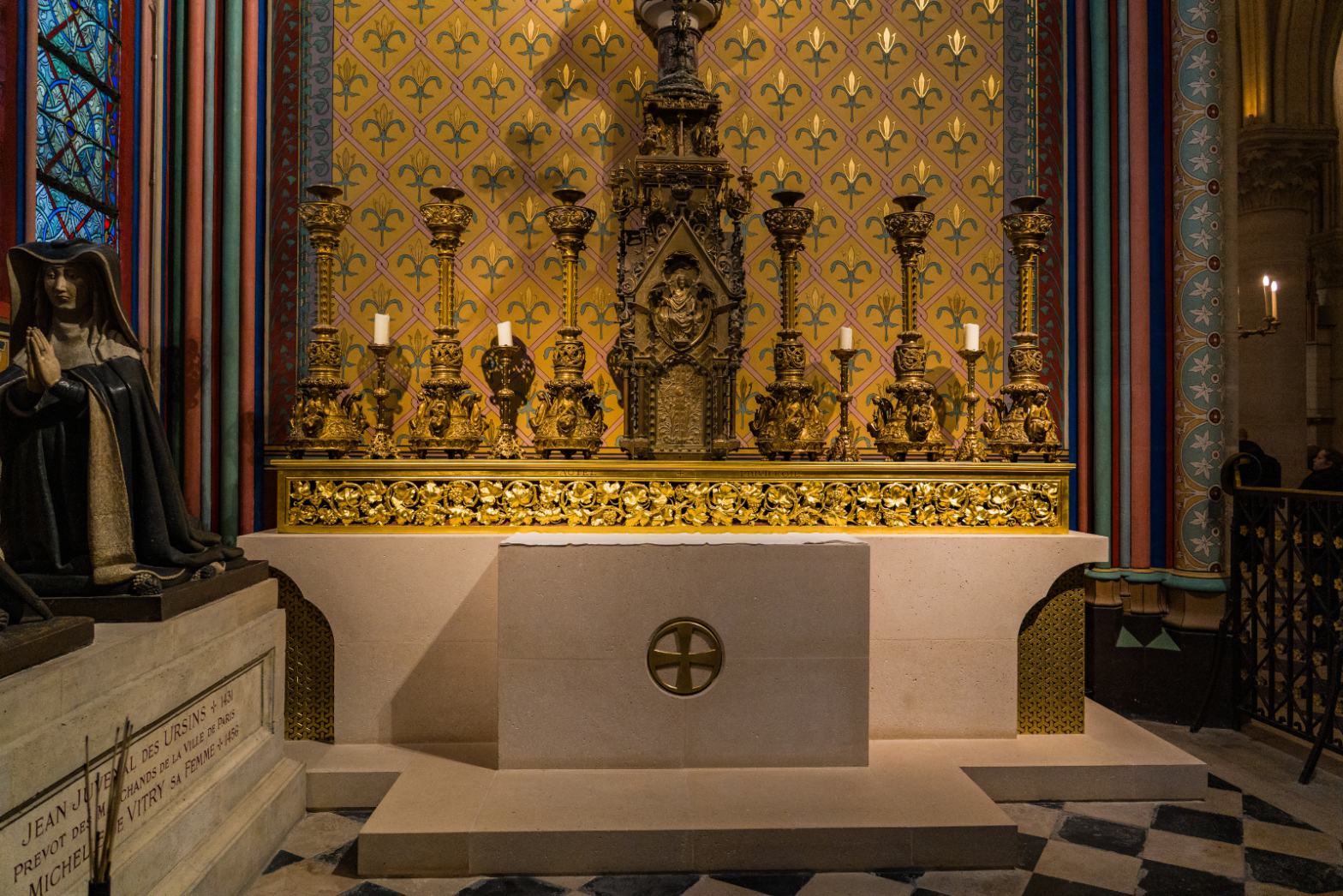 Autel de la Chapelle Saint-Guillaume à la Cathédrale Notre-Dame
